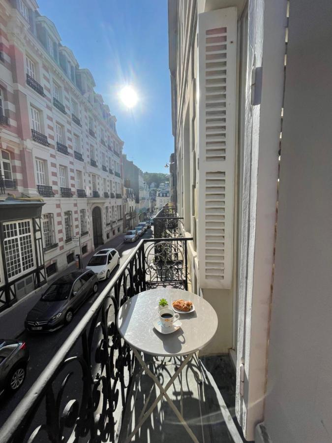 Le Bleu Daire Trouville-sur-Mer Dış mekan fotoğraf
